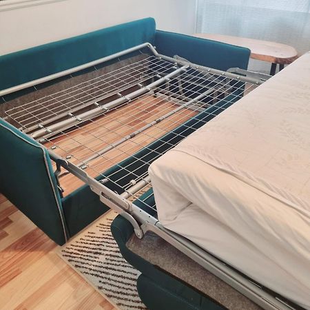 Stay In Aux, Feel At Home ! 2 Room Apartment Central Incl All You Need For 4 Person, 24H Check In, Pkw Parking Only Augsburg Eksteriør bilde