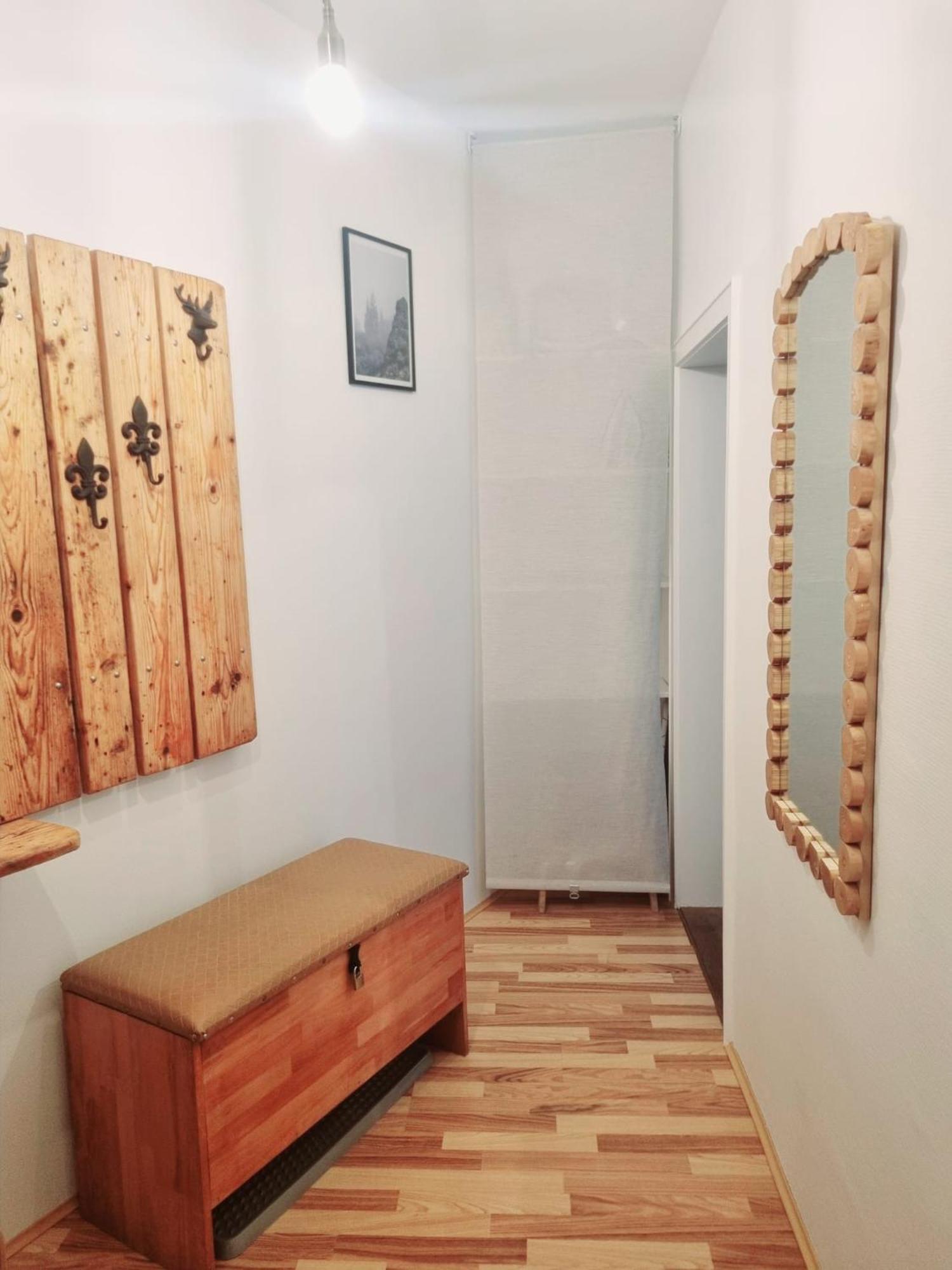 Stay In Aux, Feel At Home ! 2 Room Apartment Central Incl All You Need For 4 Person, 24H Check In, Pkw Parking Only Augsburg Eksteriør bilde